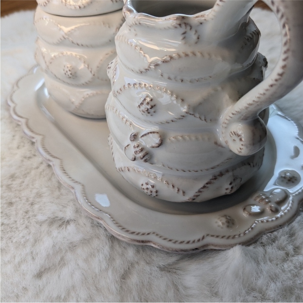 Juliska Jardins du Monde 3 pc creamer and sugar set whitewash - Picture 7 of 8